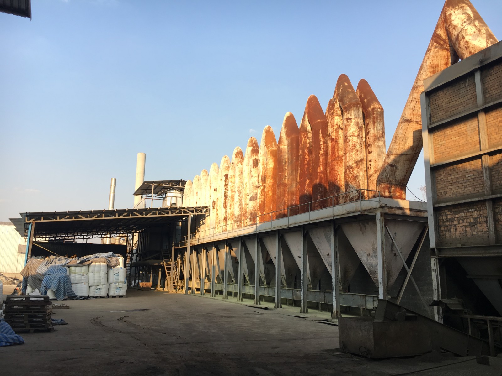 Codelco：銅價下跌致使企業(yè)虧損并限制投資